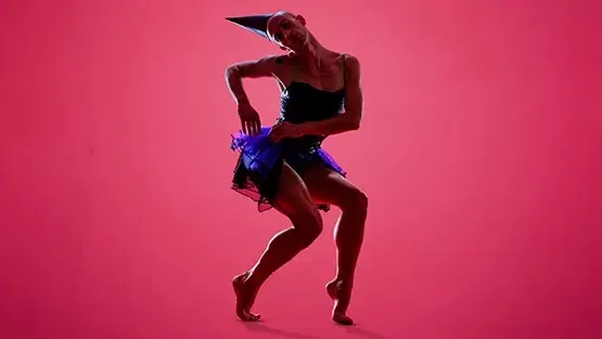 אנאפאזה מאת אוהד נהרין *נדחה" עקב המלחמה