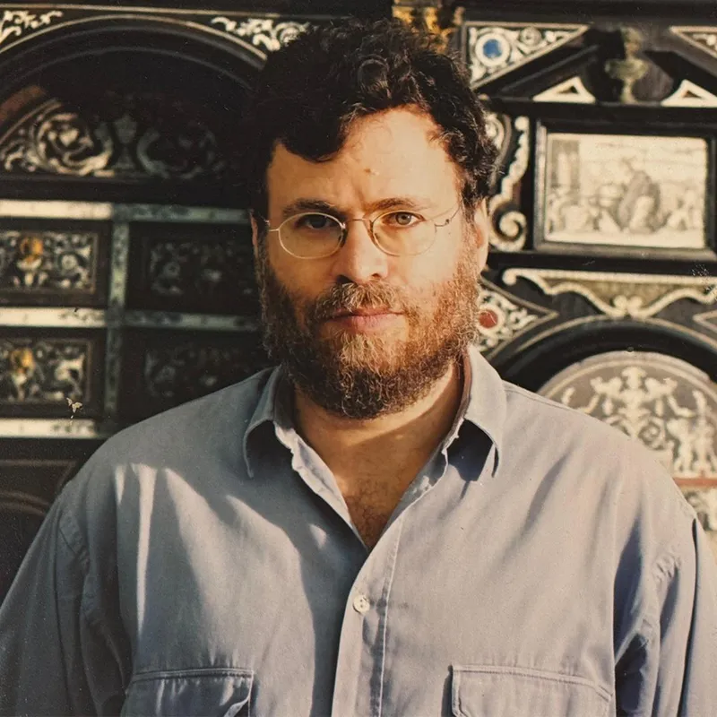 אמת ושקר, ומה שביניהם