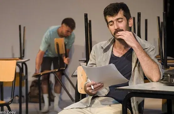 המורה אלישע במלעיל או במלרע על פי צו ליבך