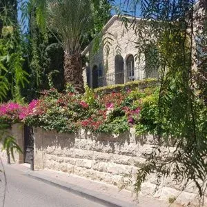 מושבה כפרית בלב העיר – סיורי שבת בירושלים