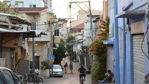 בכרמי תימן – סיור על נשים מכרם התימנים