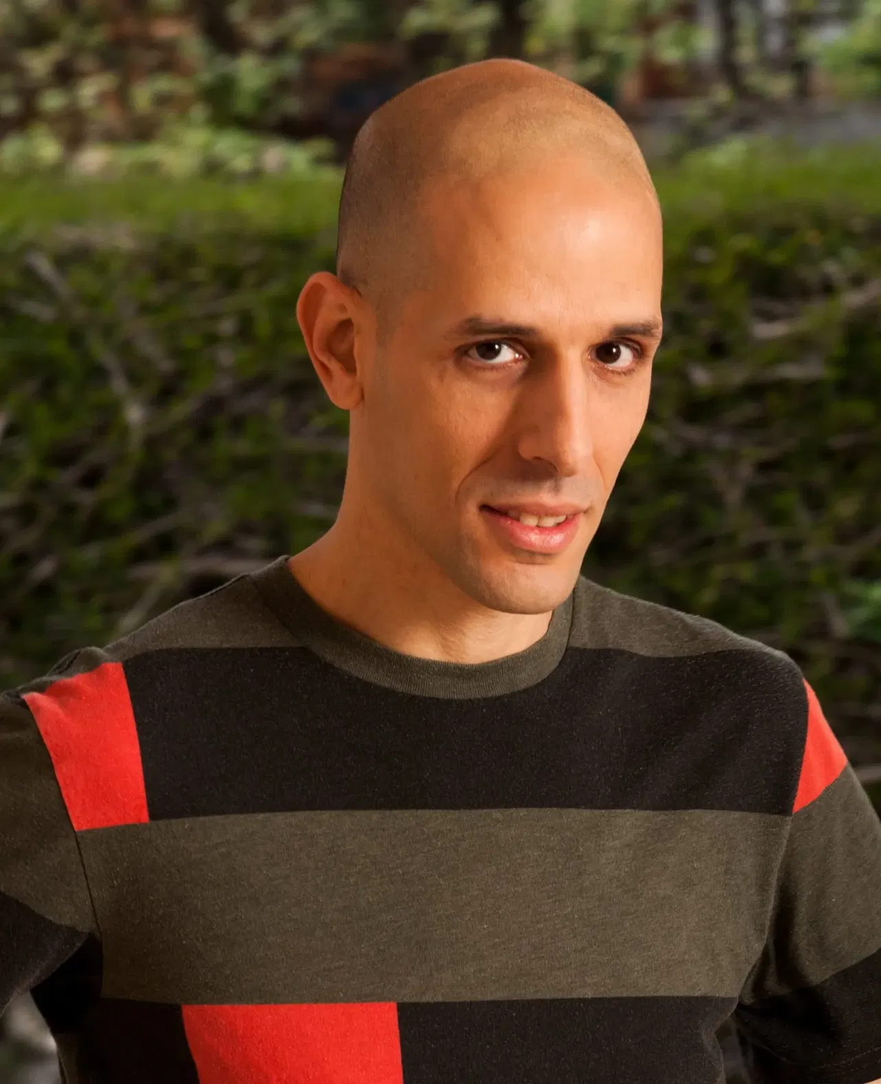 מפגש עם הסופר ואמן הבמה ינץ לוי