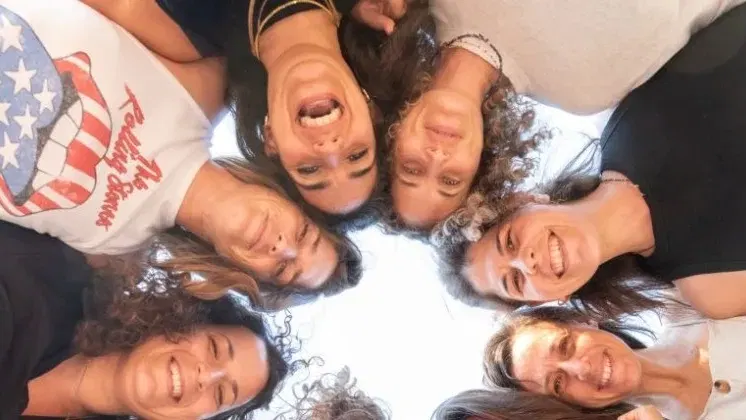 של מי את?