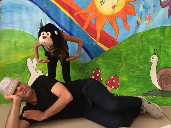 שעת סיפור: "מוער הכובעים" -תיאטרון החלומות של אסיק