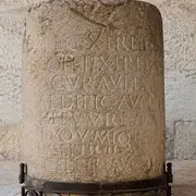 מקומו האבוד של מחנה הלגיון העשירי 'פרטנזיס' בירושלים. הר הבית פתרון חדש לשאלה ישנה?