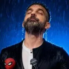 עידן בן דוד במופע סטנדאפ
