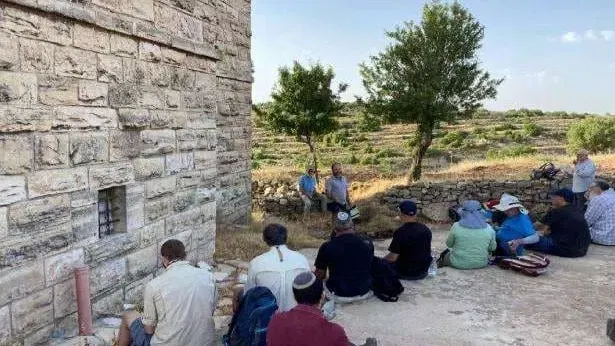 לטייל עם התנ"ך