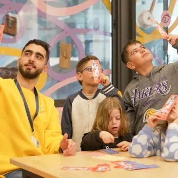 מסיבת סוף קיץ - כולל הופעה של ירדן ודידי בפיג'מה