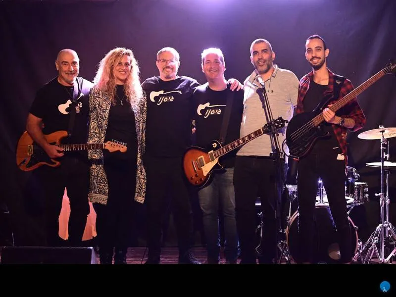 גיסנו - מופע גראנג' ורוקנ'רול סוחף - טיקצ'אק