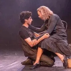 אש בארזים - תיאטרון תמונע