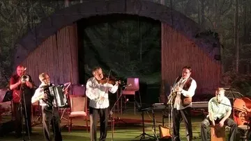 להקת צ'וקרליה – חגיגת מוזיקה צוענית ובלקנית