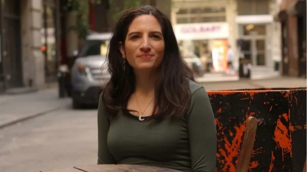 "שמיים חסרים" מאת תמרה חלוצי