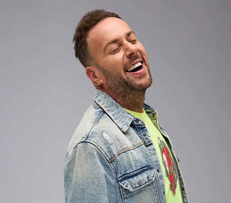 ניקי גולדשטיין במופע סטנדאפ
