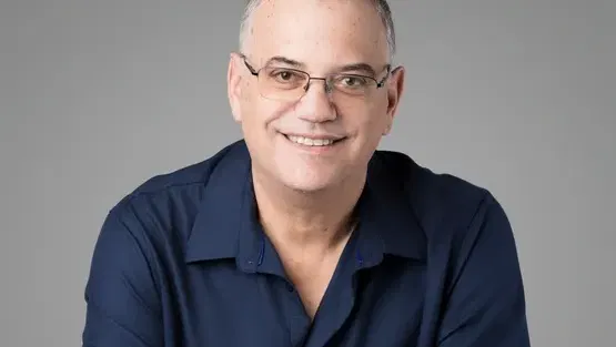 מועדון תרבות| איך זה שכוכב - סיפורו של מתי כספי