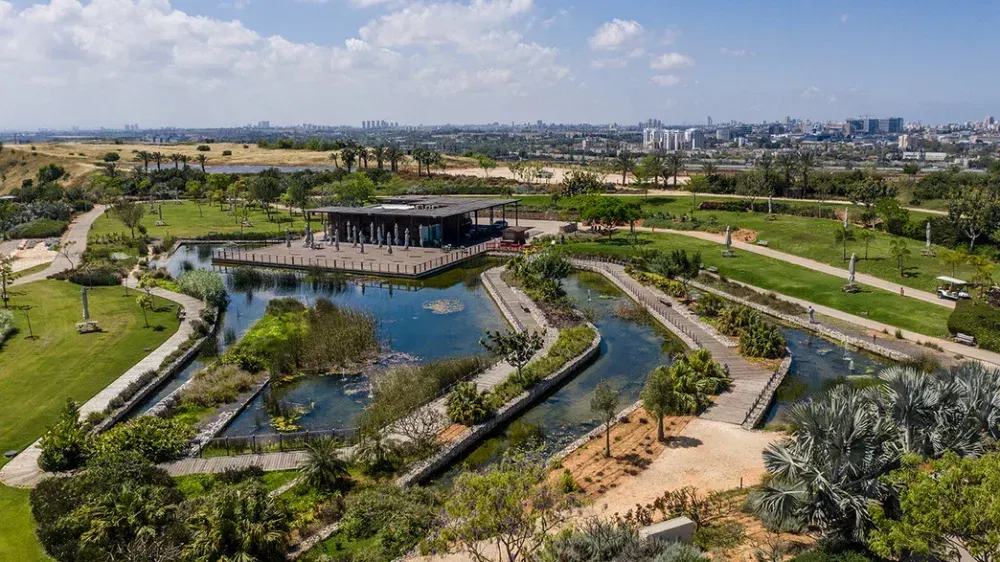 Solar סוכות 2026 בפארק אריאל שרון עם אדם טן ומיטה גאמי
