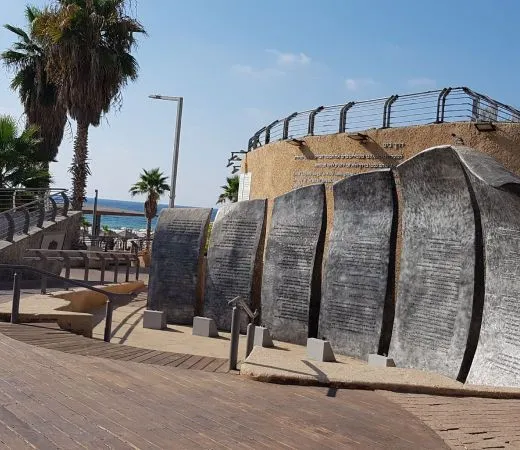 ימים אדומים: סיור בעקבות מאבק המחתרות במנדט הבריטי בתל אביב