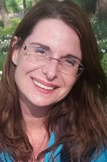 דר' רונית פליסטרנט סחייק: "דרמה קווין" - על ושתי ואסתר