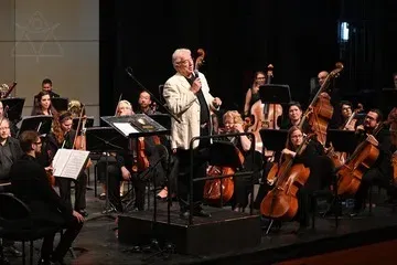 הסדרה הסימפונית הגדולה בהרצליה. עמוס טלמון ולני סנדרסקי