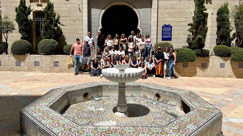 בין שני מלכים: הפינות נסתרות בין המלך ג׳ורג׳ למלך דוד